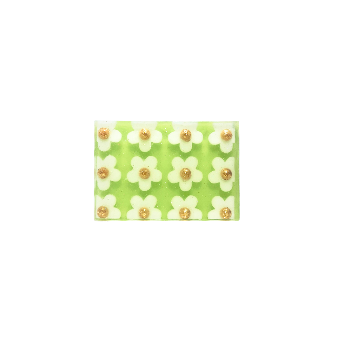 Milo Travnik poln rožic